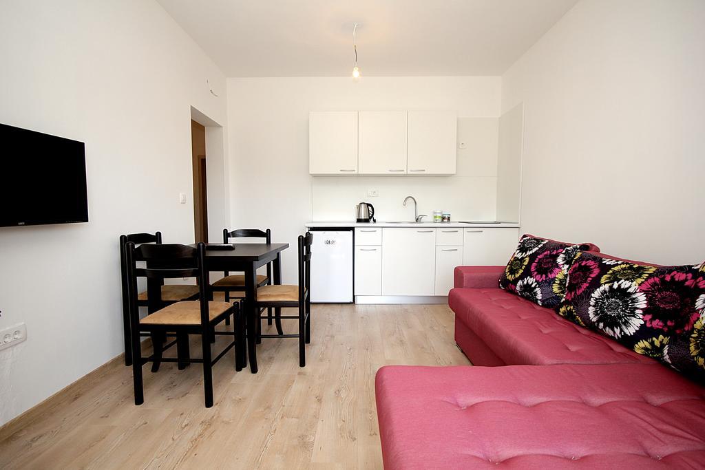 Apartmani Begovic Bar Extérieur photo